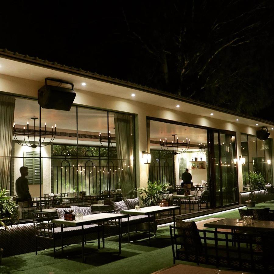Kingston Resort Kanpur Exterior foto